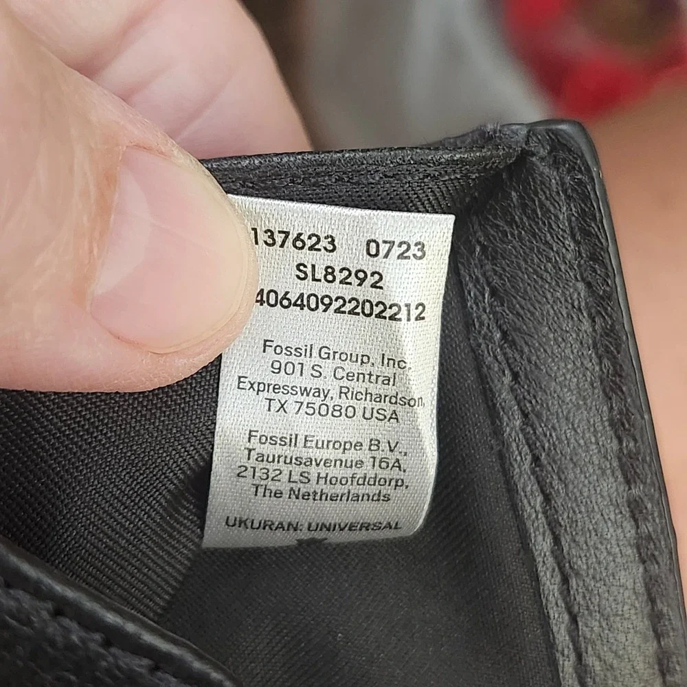 Fossil black leather